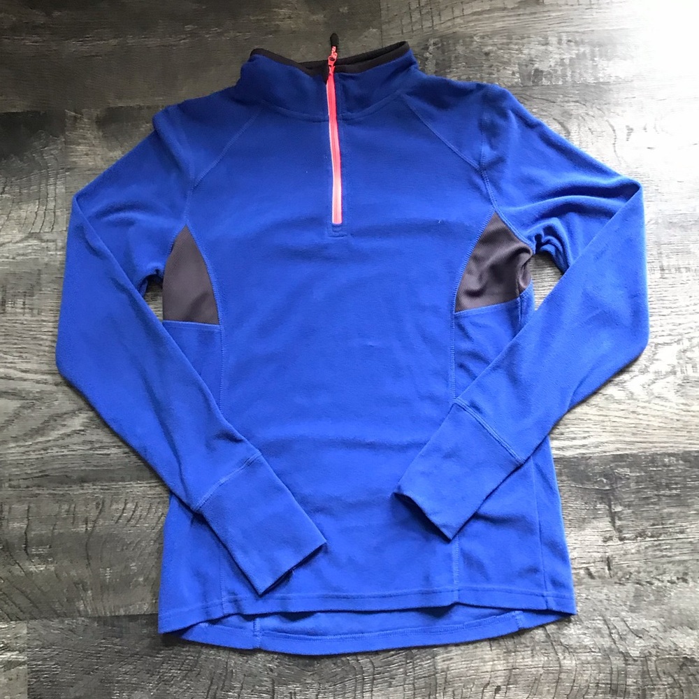 Exercise pullover - Picture 1 of 4